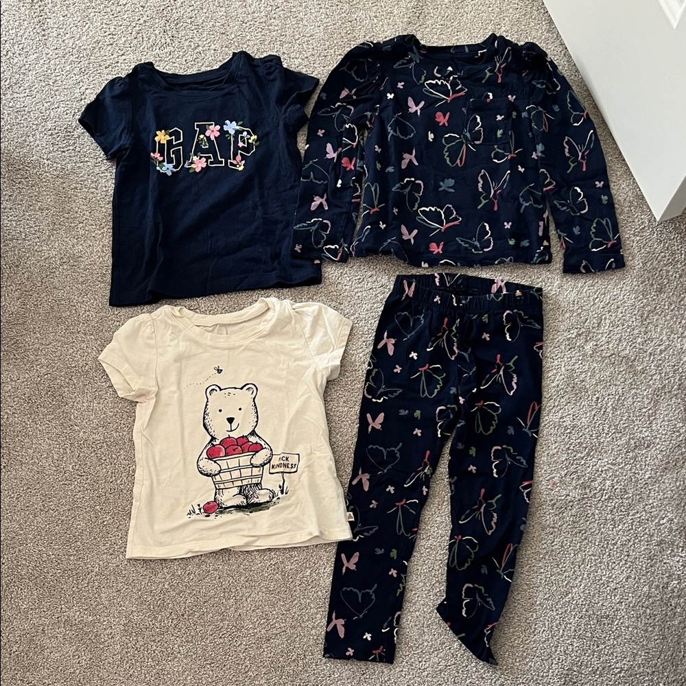 GAP Kids set - Navy and Cream